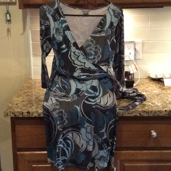 Ann Taylor Dresses & Skirts - Pretty Ann Taylor dress